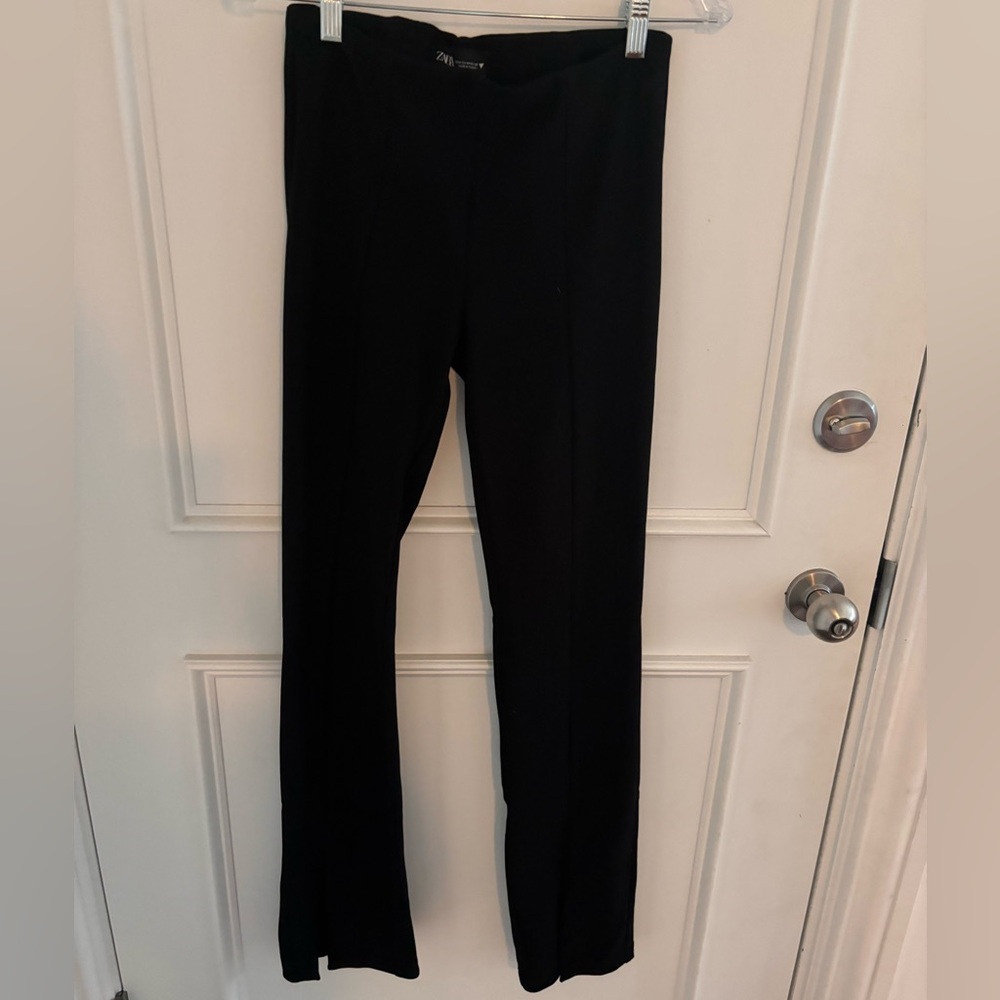 Zara Split Hem Legging - Size M